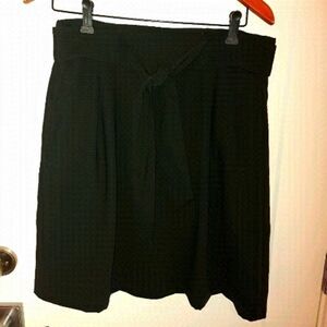 H&M black skirt